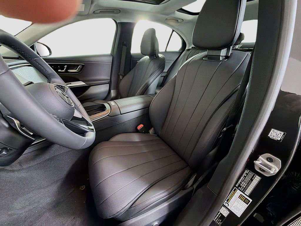 New 2026 Mercedes-Benz E 350 4MATIC Sedan image 12