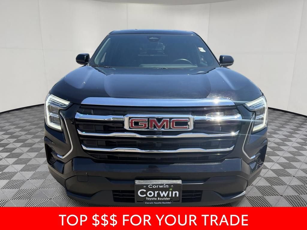 Used 2025 GMC Terrain Elevation AWD/4WD image 2