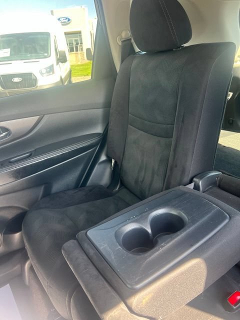 Used 2014 Nissan Rogue SV AWD/4WD image 14