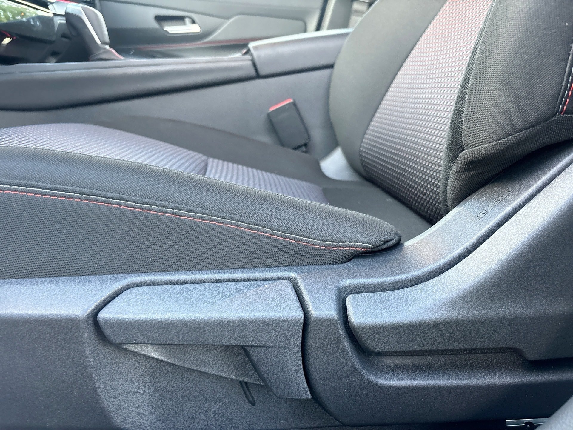 Used 2026 Nissan Sentra SR w/ Floor Mat Package FWD image 14