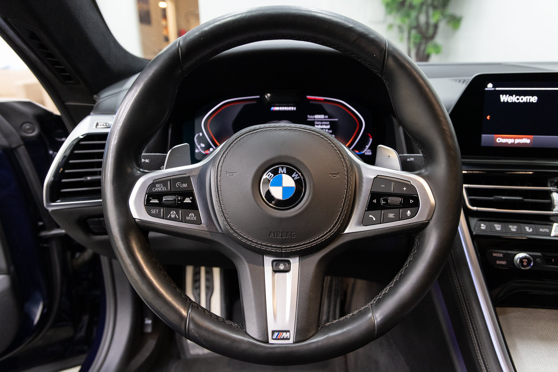 Used 2019 BMW M850i xDrive Coupe AWD/4WD image 16