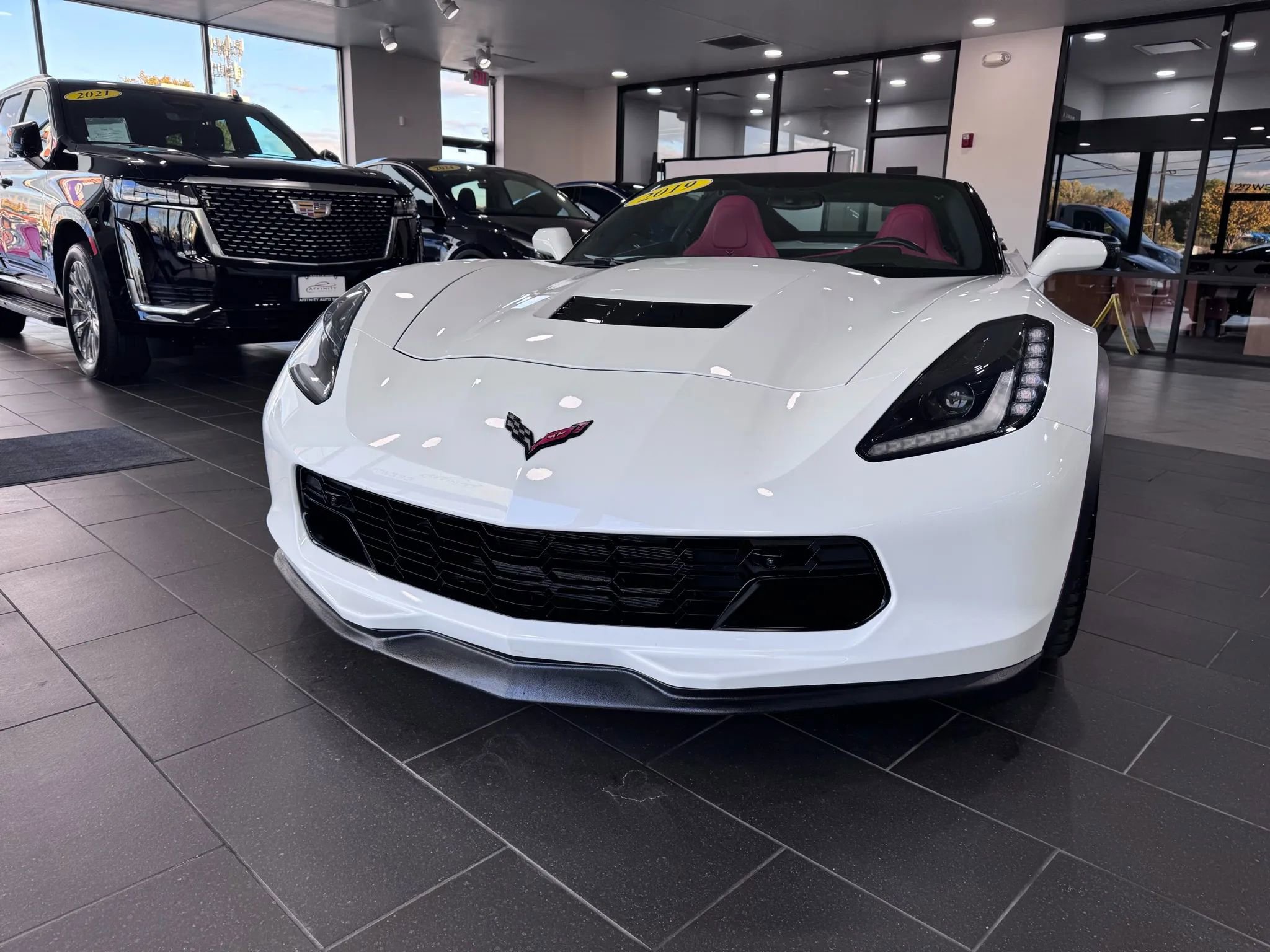 Used 2019 Chevrolet Corvette Grand Sport image 9
