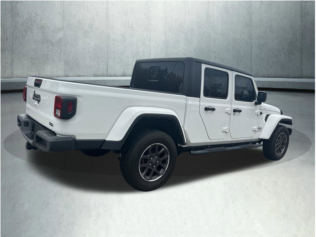 Used 2023 Jeep Gladiator Overland AWD/4WD image 6