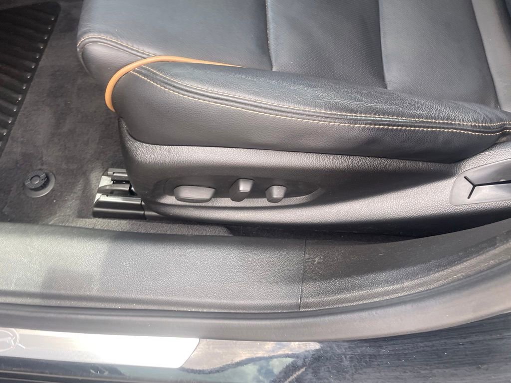 Used 2014 Chevrolet Impala LTZ FWD image 10
