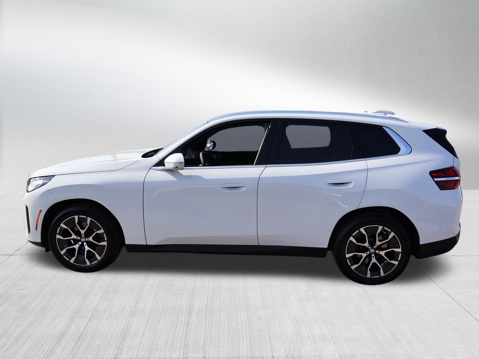 Used 2026 BMW X3 xDrive30i AWD/4WD image 4