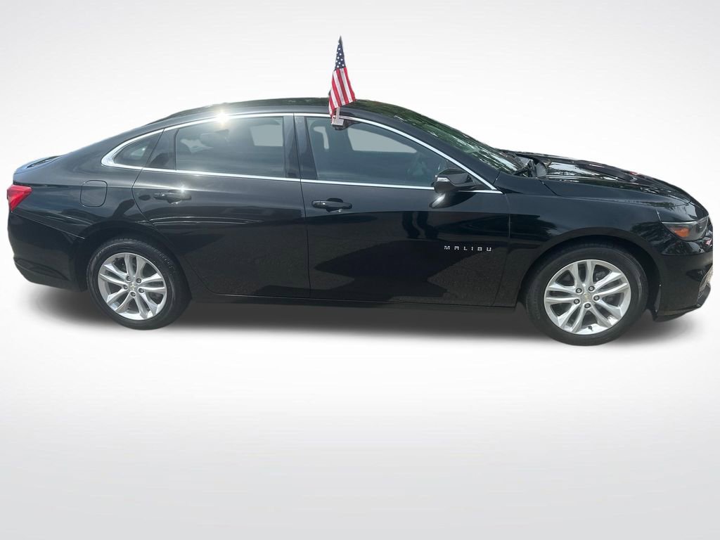 Used 2018 Chevrolet Malibu LT FWD image 25