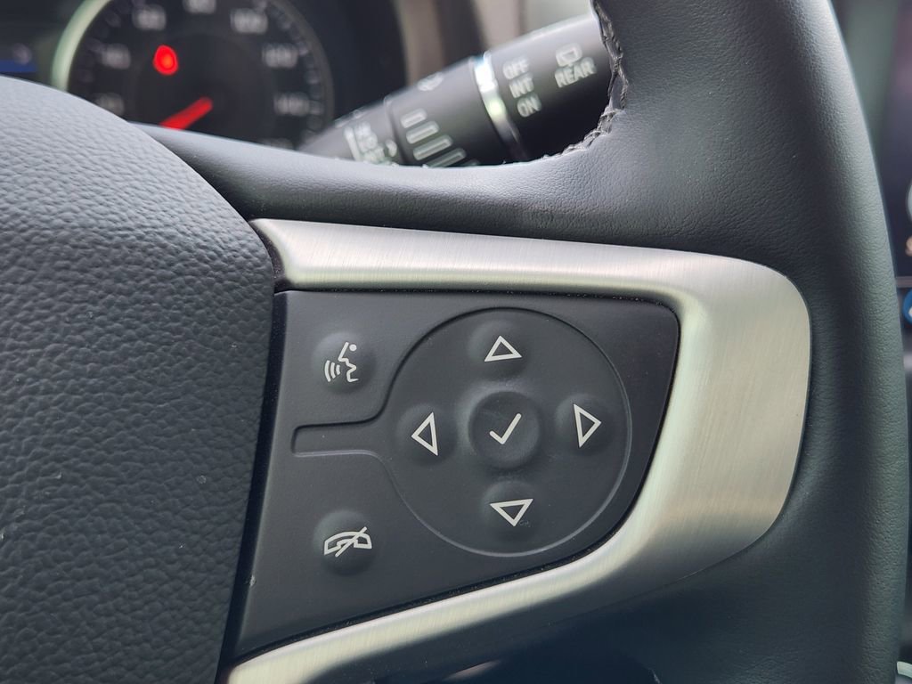 Used 2024 GMC Terrain SLT w/ Tech Package image 36