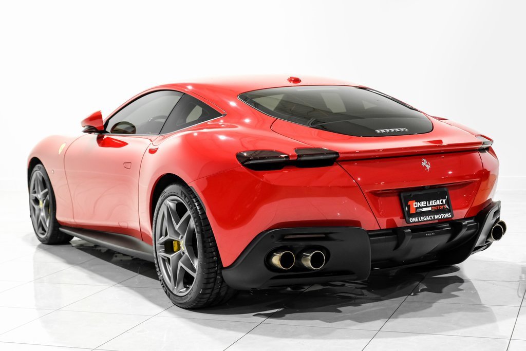 Used 2024 Ferrari Roma image 8