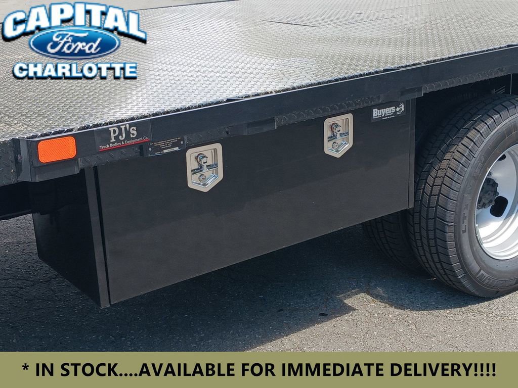 New 2024 Ford F350 XL w/ XL Chrome Package image 13