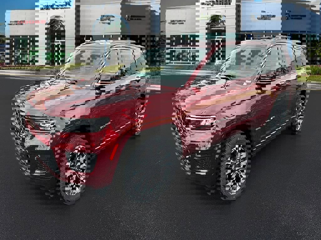 New 2025 Jeep Grand Cherokee L Overland w/ Advanced Protech Group III image 3