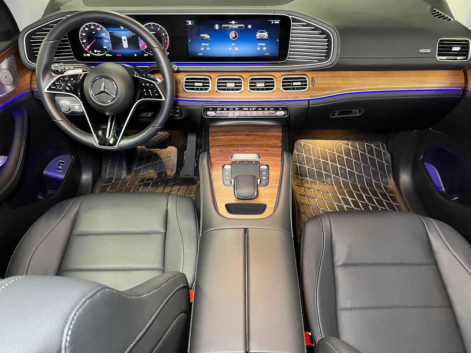 Used 2025 Mercedes-Benz GLE 350 4MATIC image 48