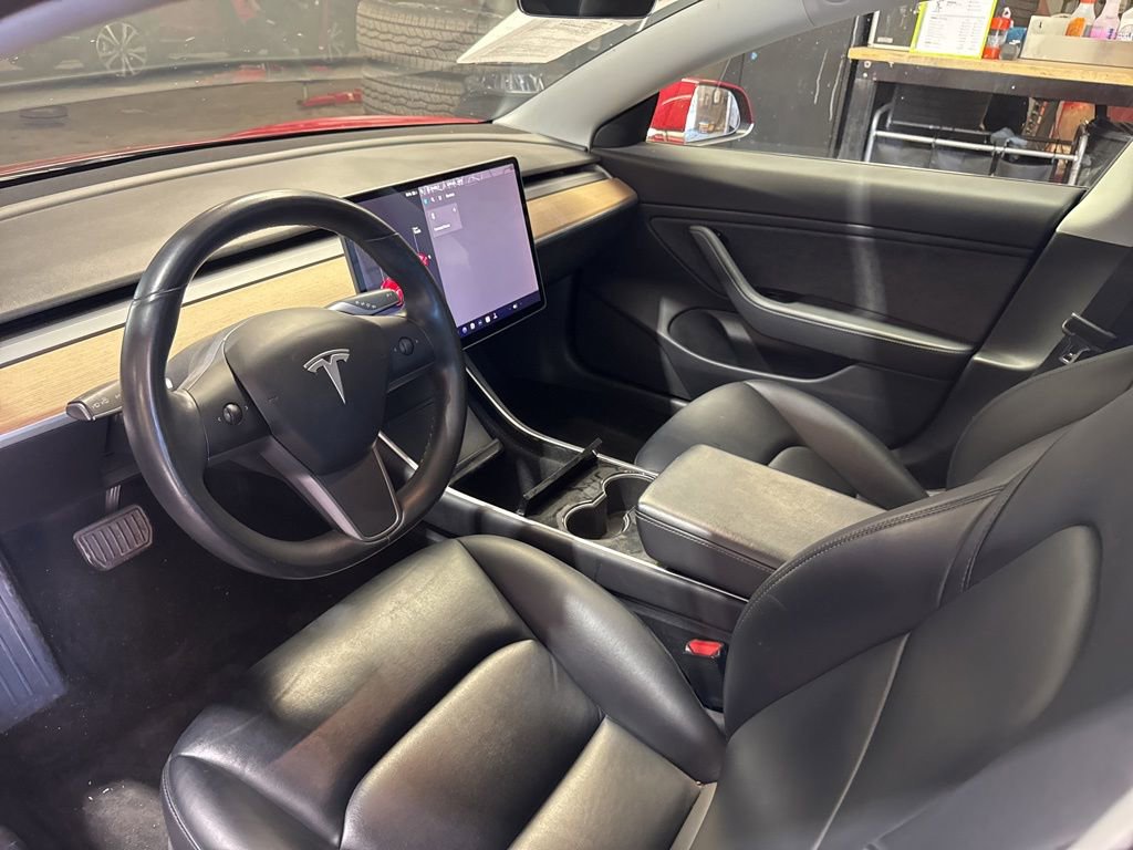Used 2018 Tesla Model 3 Long Range image 21