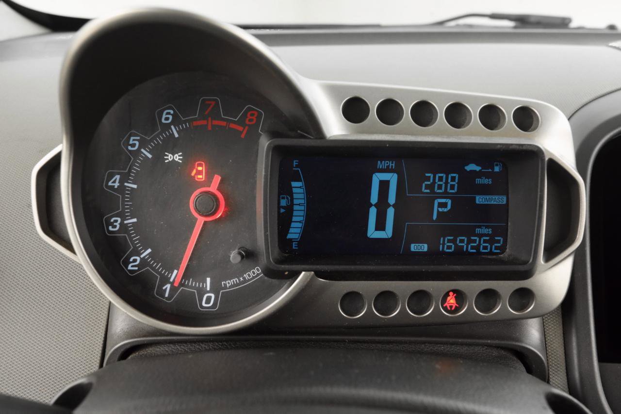 Used 2012 Chevrolet Sonic LS FWD image 21