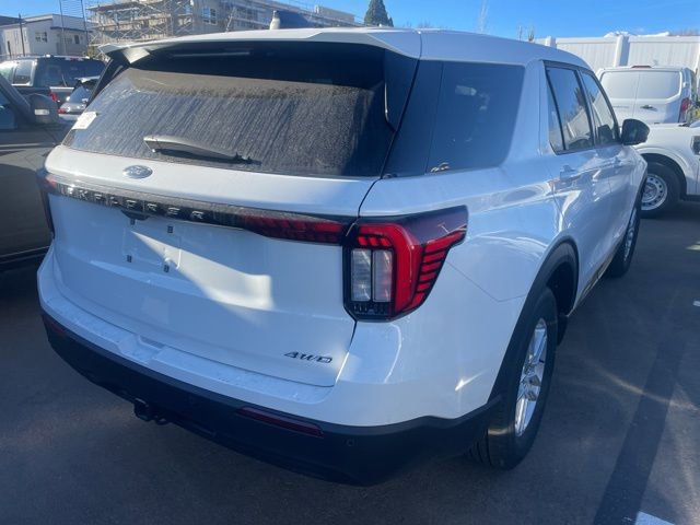 New 2026 Ford Explorer Active image 4