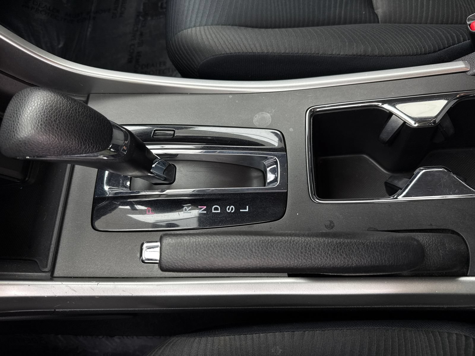 Used 2015 Honda Accord LX image 29