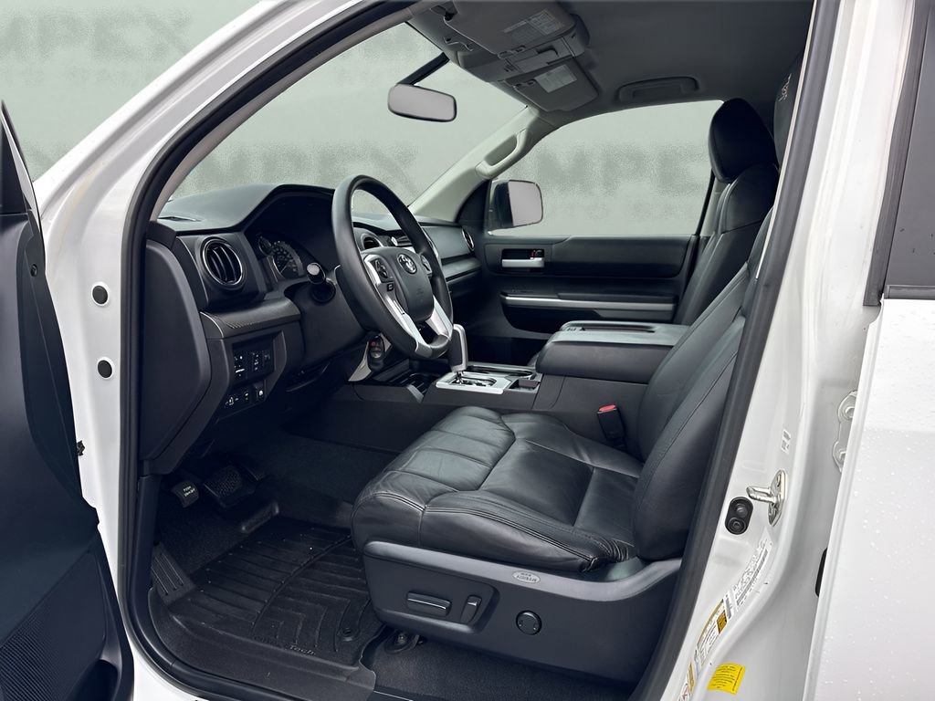 Used 2016 Toyota Tundra SR5 w/ SR5 Upgrade Package image 9
