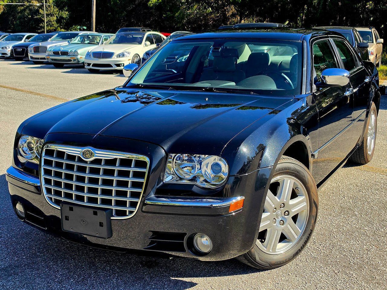 Used 2006 Chrysler 300 C w/ Protection Group II AWD/4WD image 3