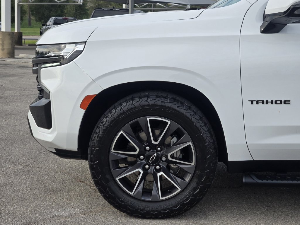 Used 2022 Chevrolet Tahoe Z71 w/ Z71 Off-Road Package AWD/4WD image 8