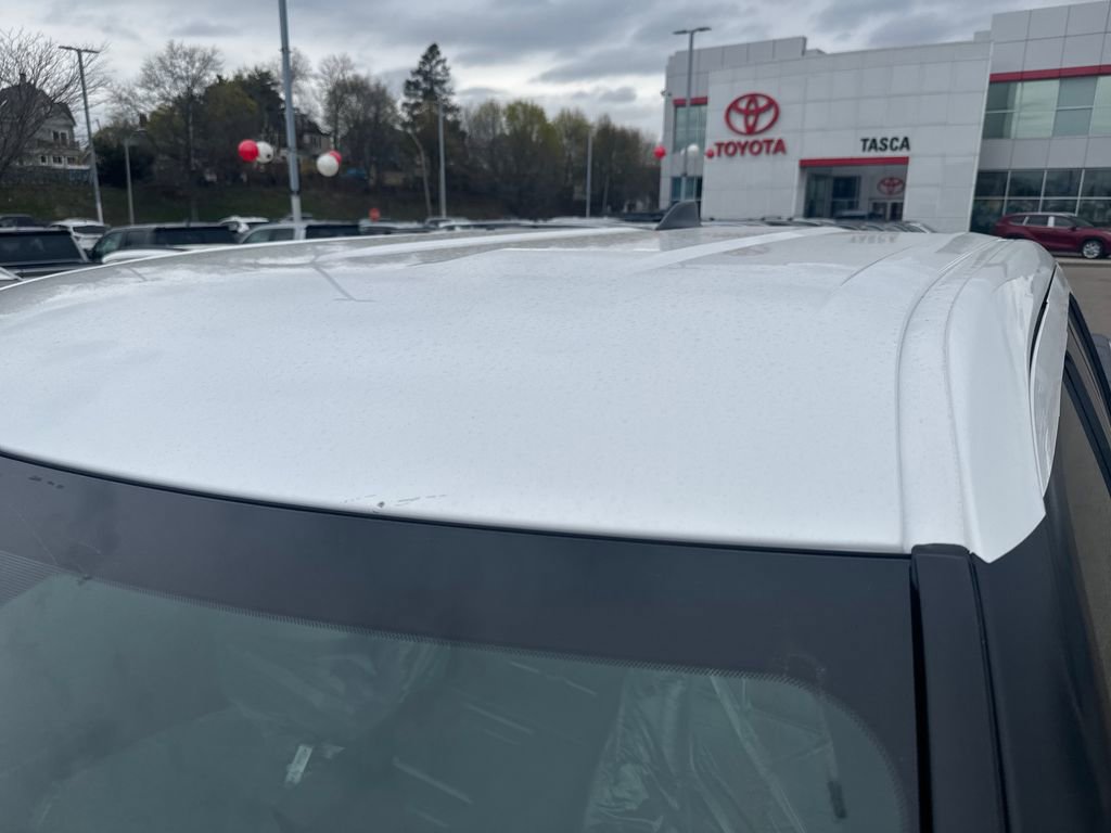 New 2026 Toyota Tundra SR5 AWD/4WD image 16