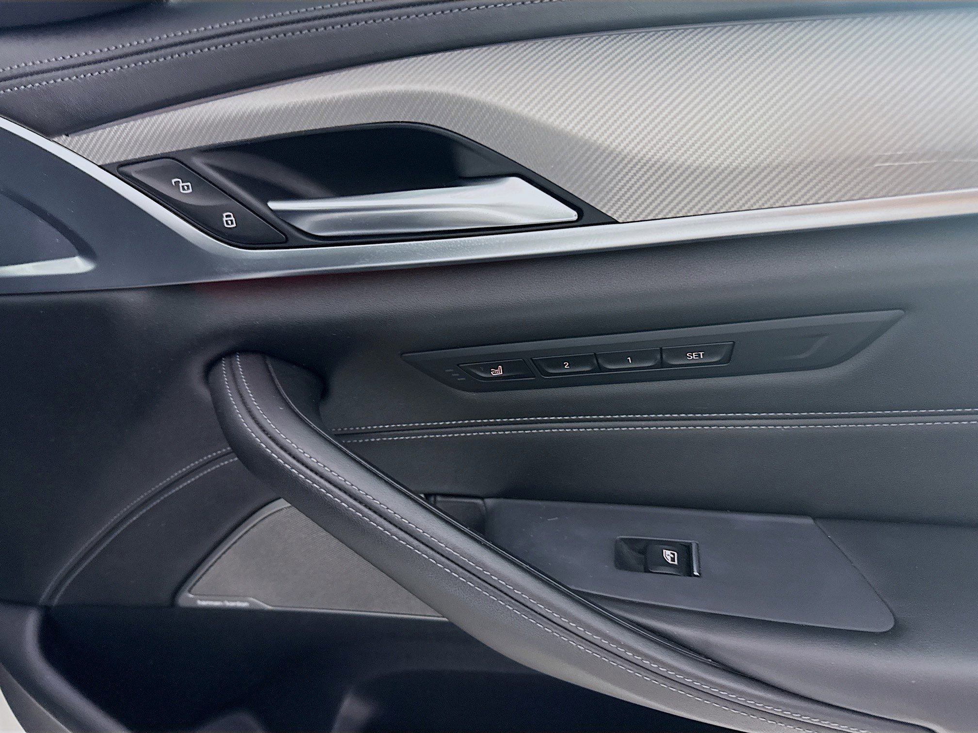 Used 2019 BMW M5 w/ Executive Package image 31
