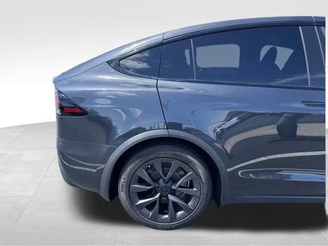 Used 2024 Tesla Model X AWD/4WD image 4