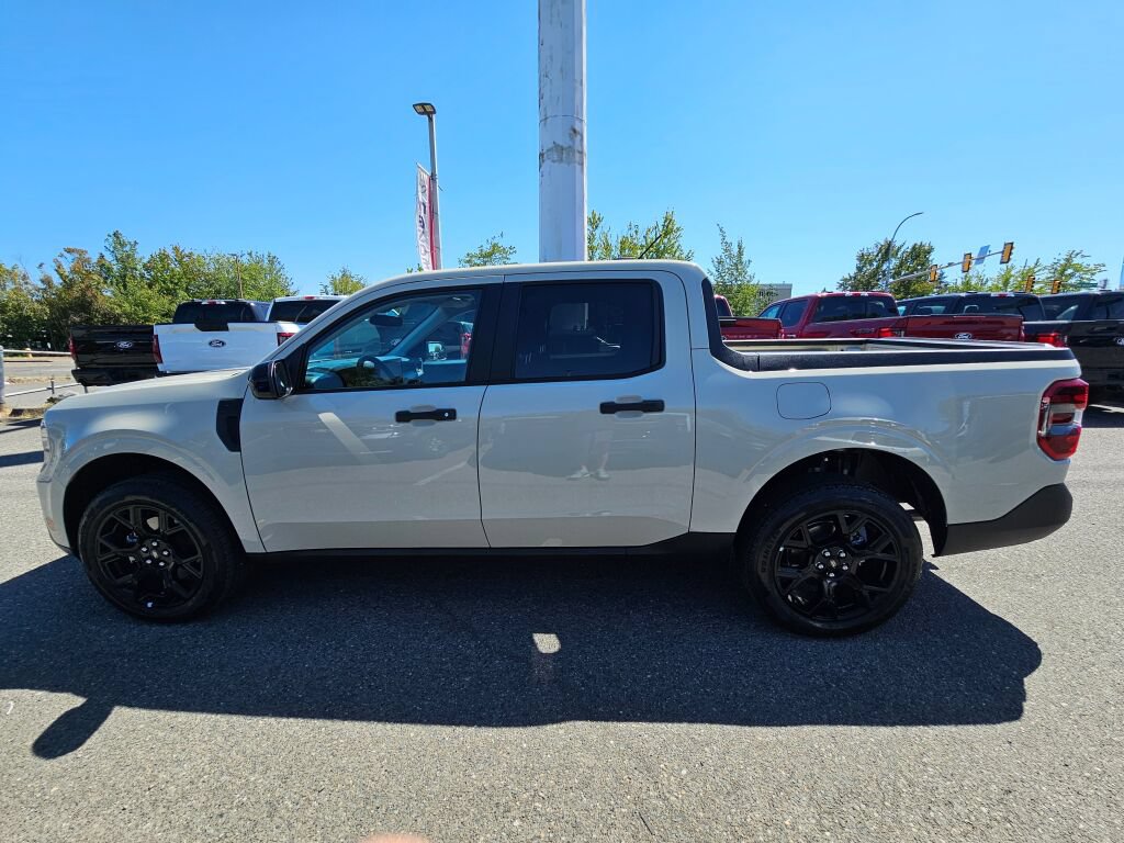 Used 2025 Ford Maverick XLT w/ XLT Luxury Package AWD/4WD image 8