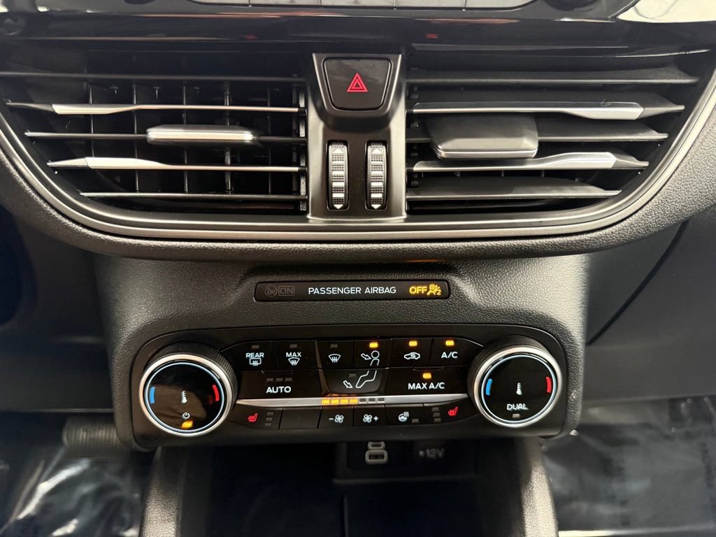 Used 2024 Ford Escape Active AWD/4WD image 40