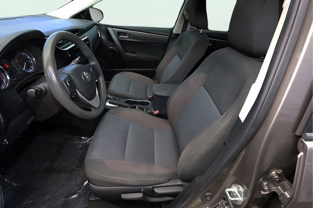 Used 2019 Toyota Corolla LE FWD image 11