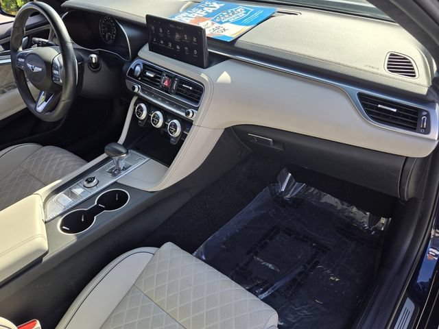 Used 2023 Genesis G70 2.0T w/ Sport Prestige Package RWD image 18
