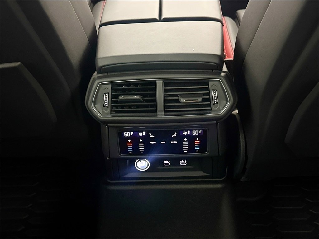 Used 2024 Lamborghini Urus S image 28