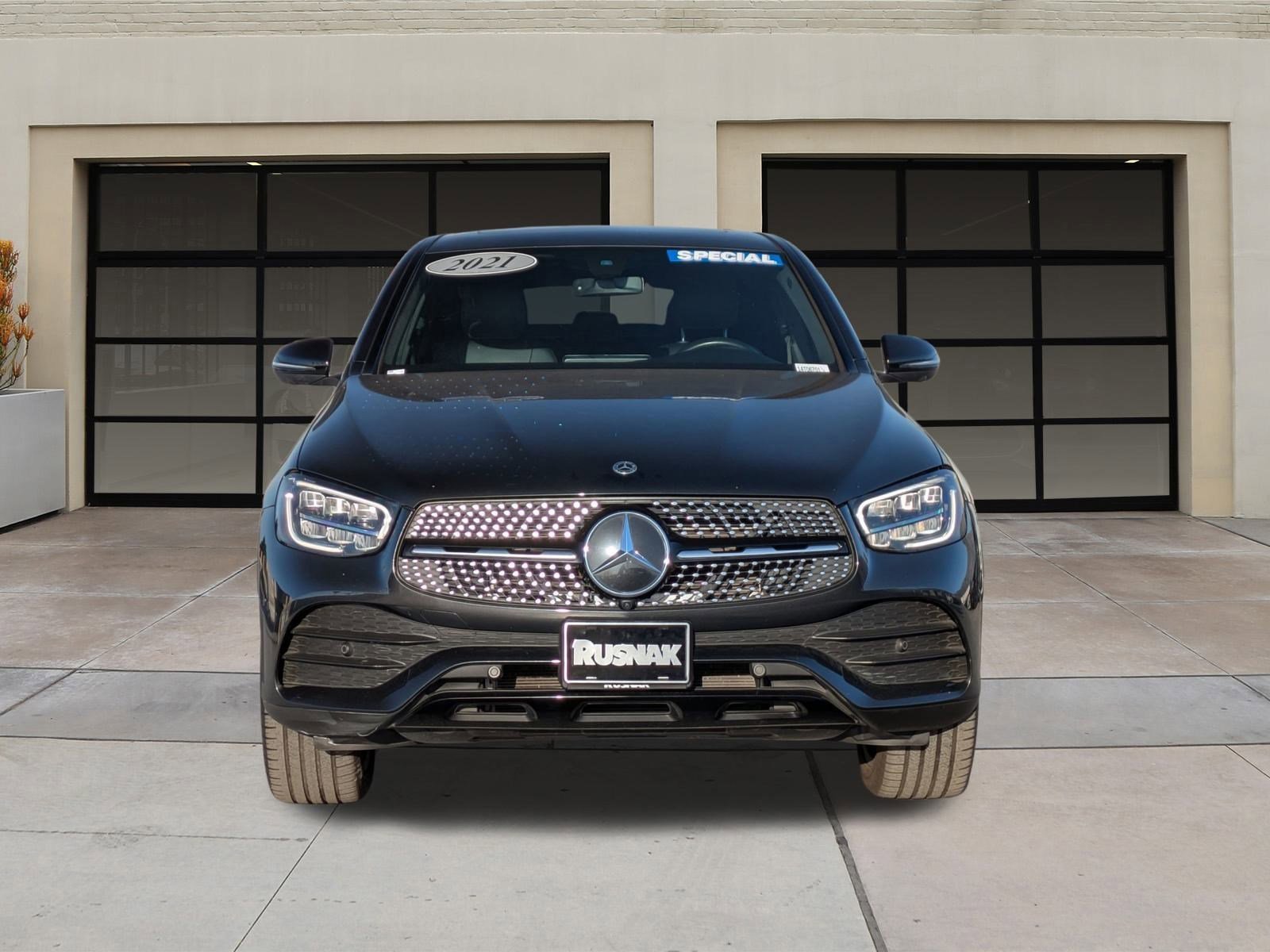 Used 2021 Mercedes-Benz GLC 300 4MATIC Coupe image 6