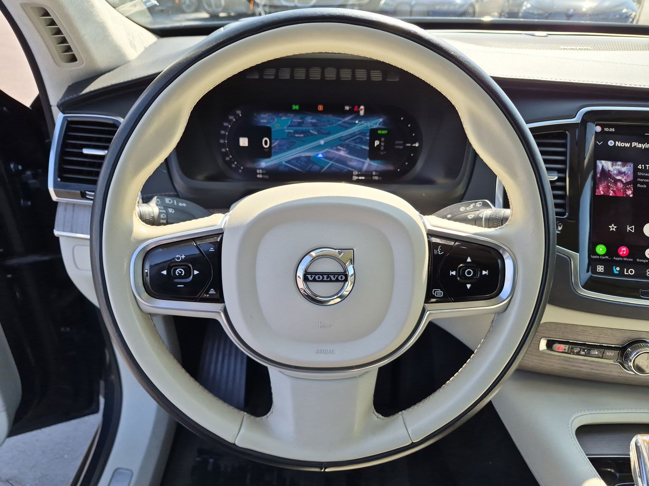 Used 2023 Volvo XC90 T8 Ultimate w/ Lounge Package AWD/4WD image 17