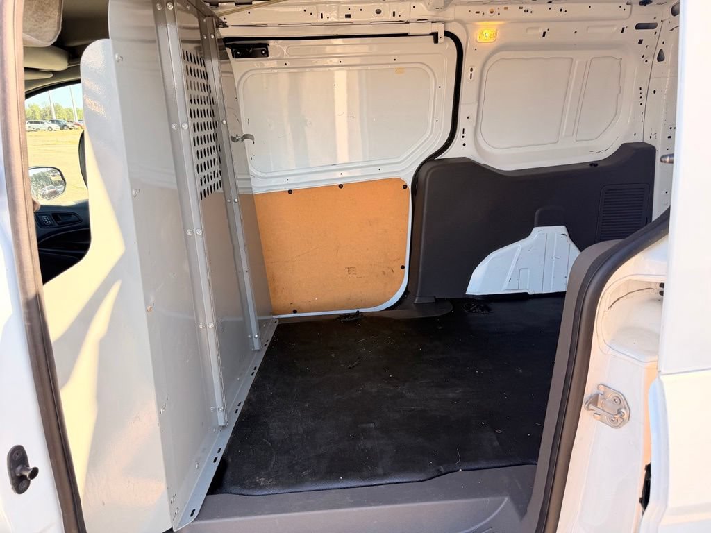 Used 2019 Ford Transit Connect XL FWD image 19