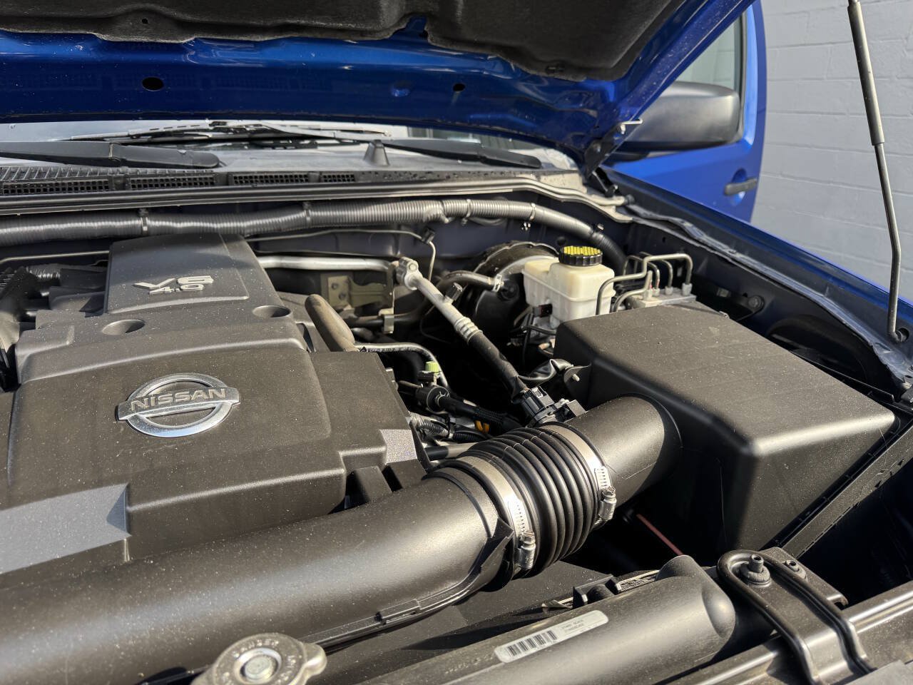 Used 2013 Nissan Frontier SV AWD/4WD image 12