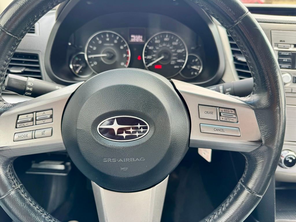 Used 2011 Subaru Legacy 2.5i Premium w/ All-Weather Pkg image 18