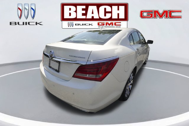Used 2014 Buick LaCrosse Leather FWD image 3