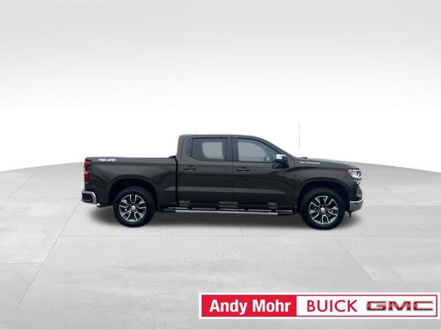 Used 2023 Chevrolet Silverado 1500 LT AWD/4WD image 19
