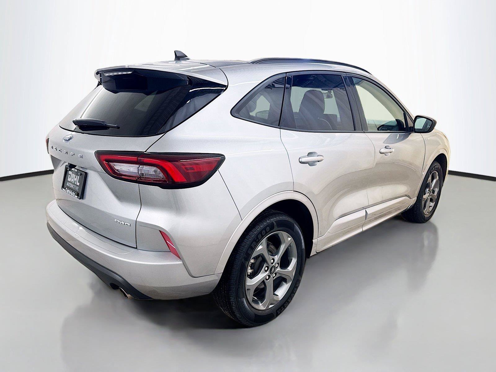 Used 2024 Ford Escape ST-Line AWD/4WD image 12
