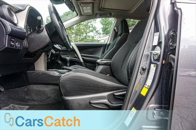 Used 2018 Toyota RAV4 XLE FWD image 18