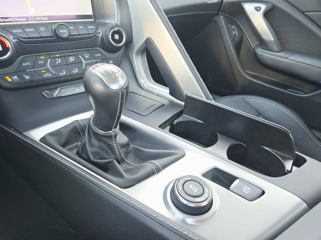 Used 2017 Chevrolet Corvette Stingray Coupe RWD image 25