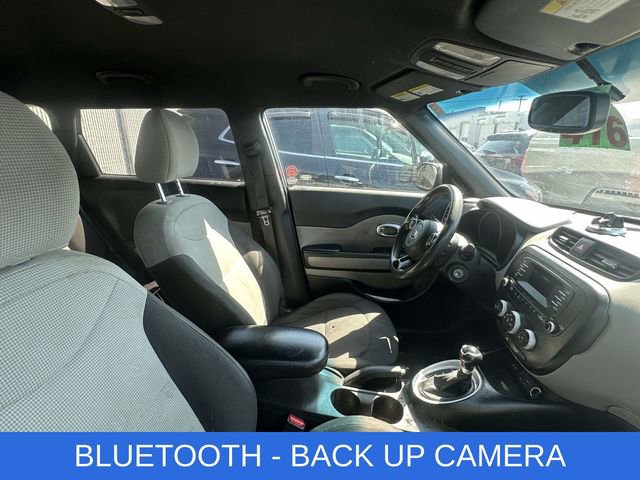 Used 2016 Kia Soul FWD image 2