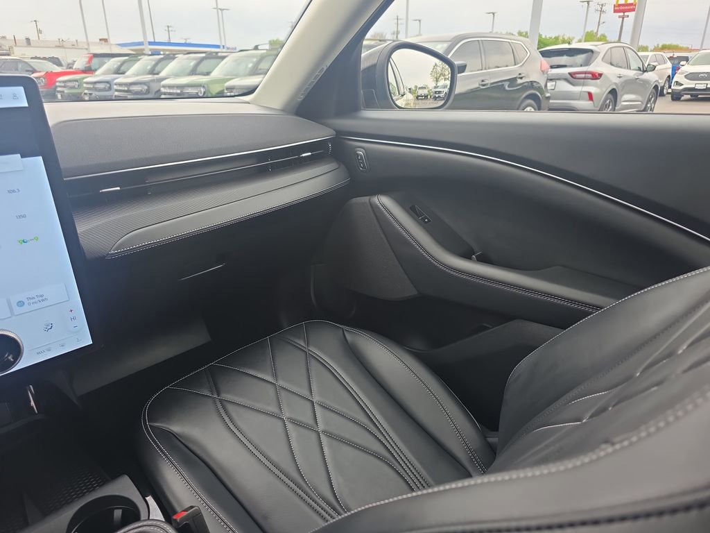 Certified 2025 Ford Mustang Mach-E Select w/ Comfort Package Lite RWD image 23