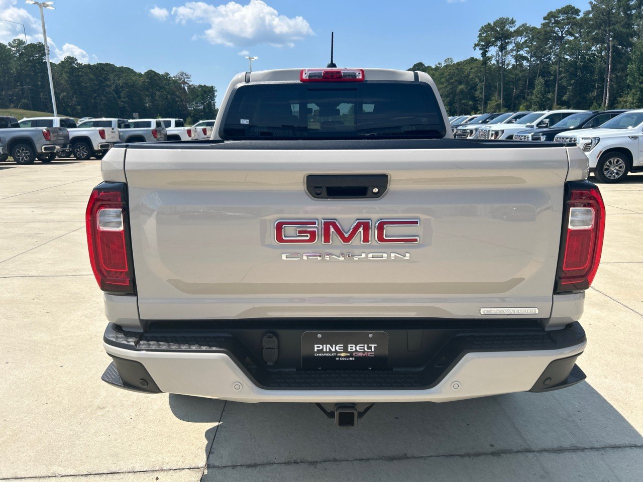 New 2026 GMC Canyon Elevation w/ Convenience Package RWD image 6