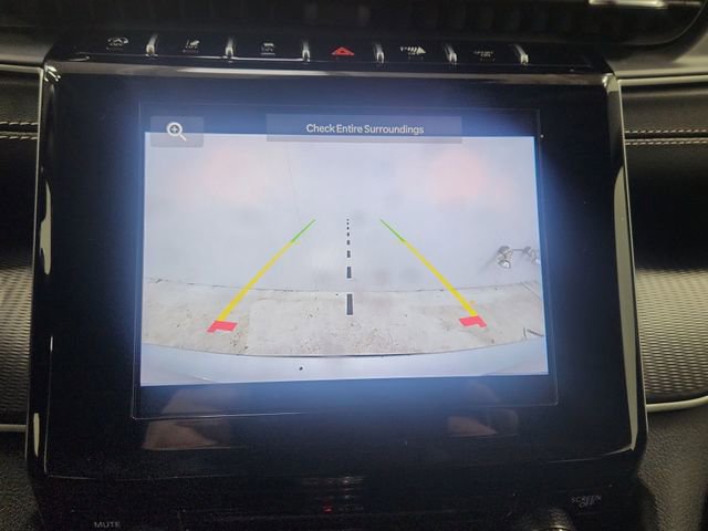 Used 2023 Jeep Grand Cherokee L Laredo image 23