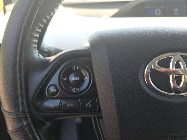Used 2019 Toyota Prius XLE w/ Advanced Technology Package FWD image 18