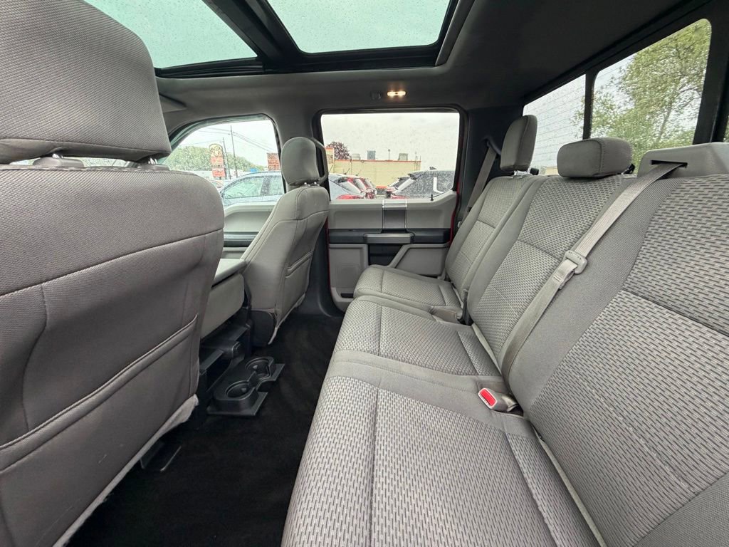 Used 2015 Ford F150 XLT w/ Equipment Group 302A Luxury AWD/4WD image 30