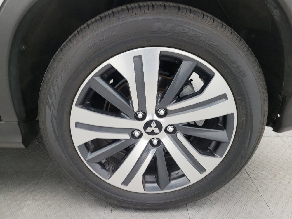Used 2021 Mitsubishi Outlander Sport SE FWD image 31