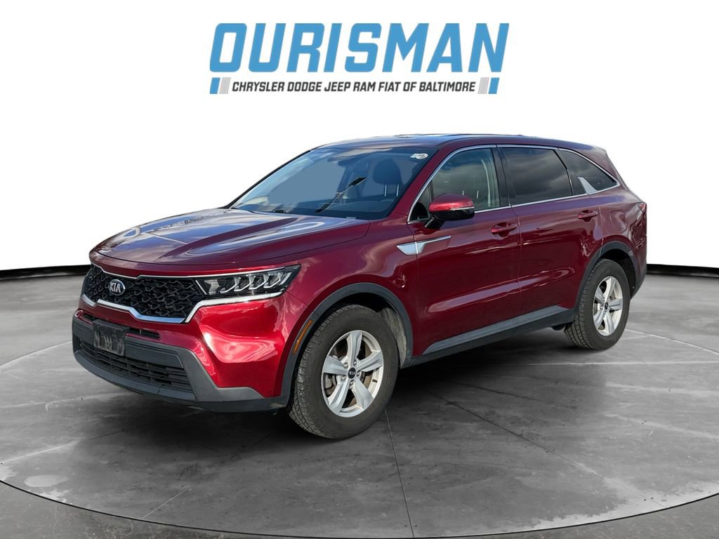 Used 2021 Kia Sorento LX image 2