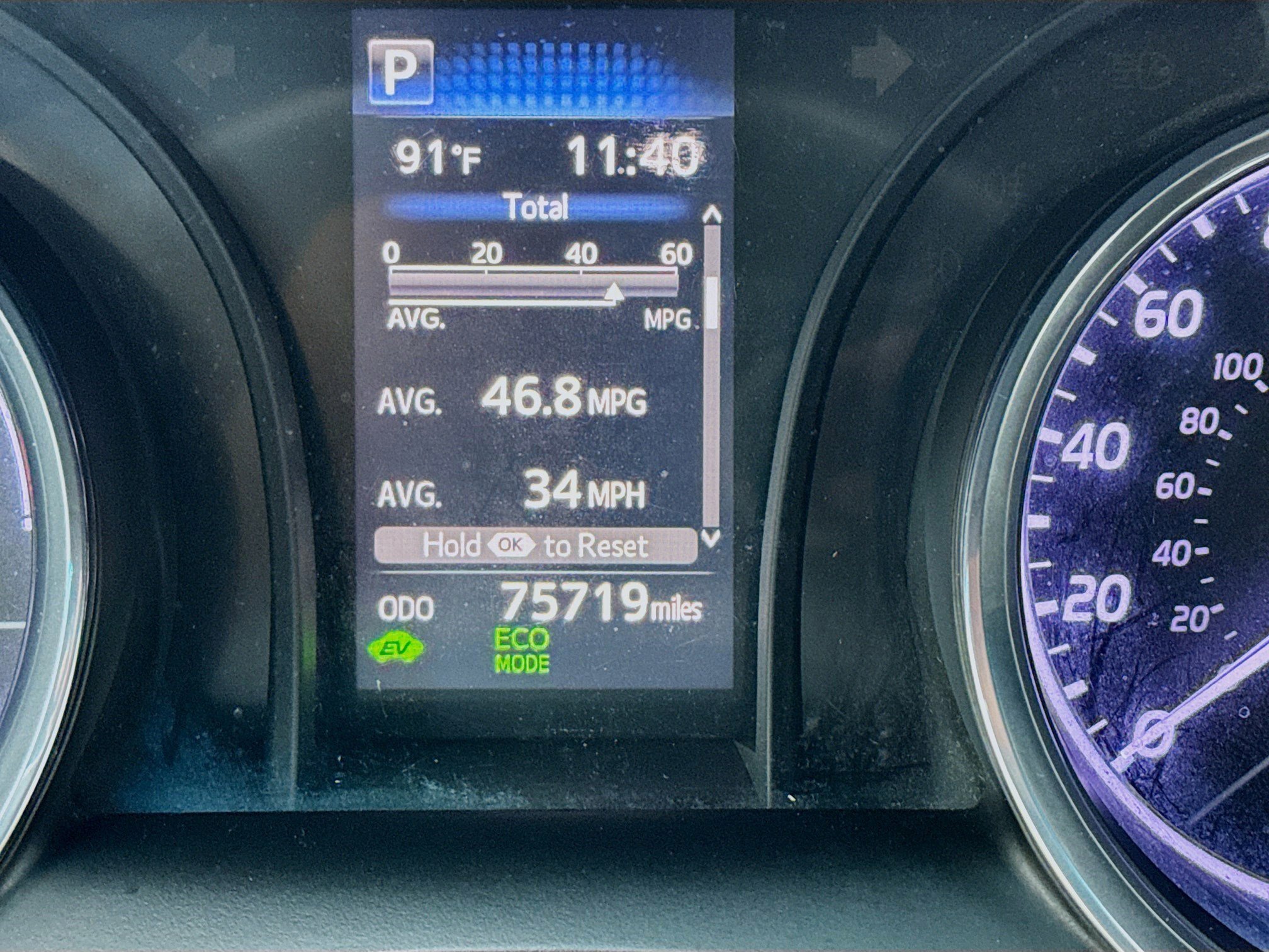 Used 2019 Toyota Camry LE FWD image 8