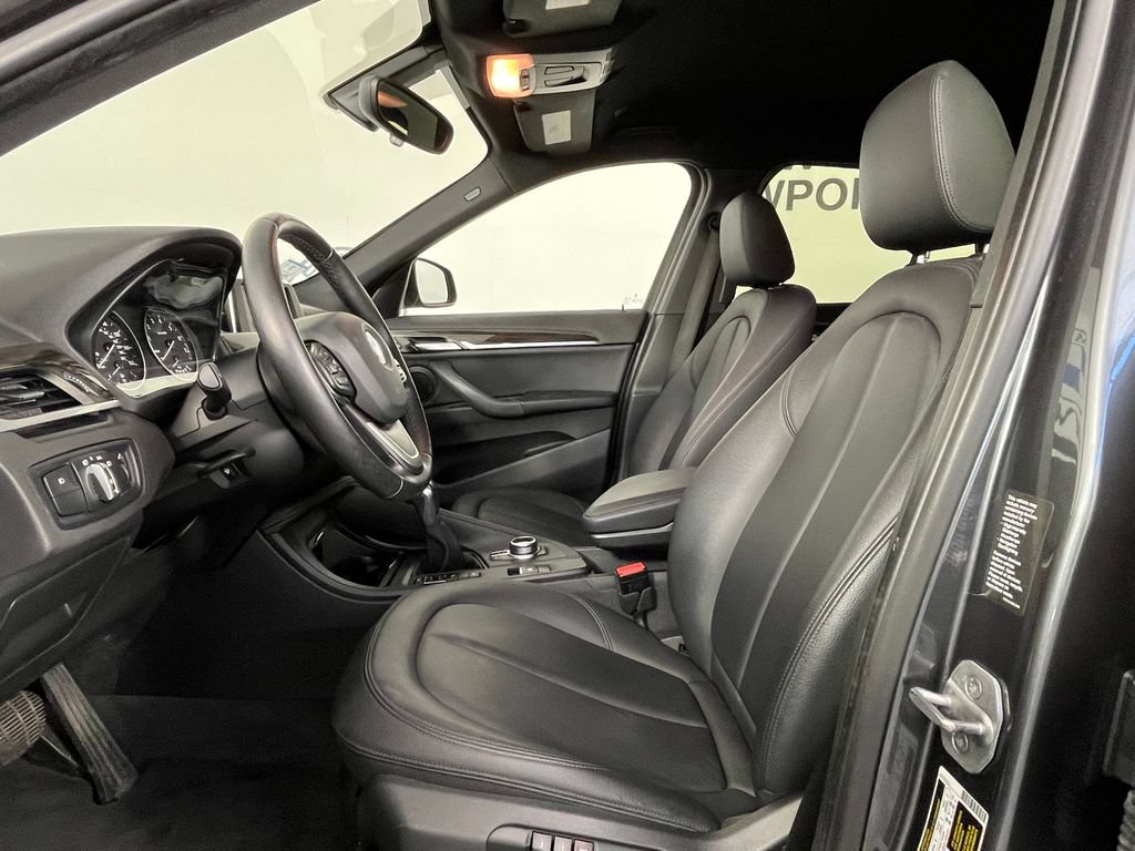 Used 2017 BMW X1 xDrive28i AWD/4WD image 17
